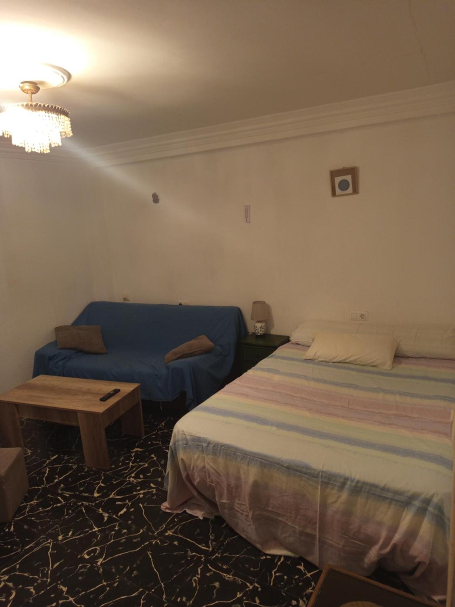 Habitaciones Comodas Gandia Luaran gambar